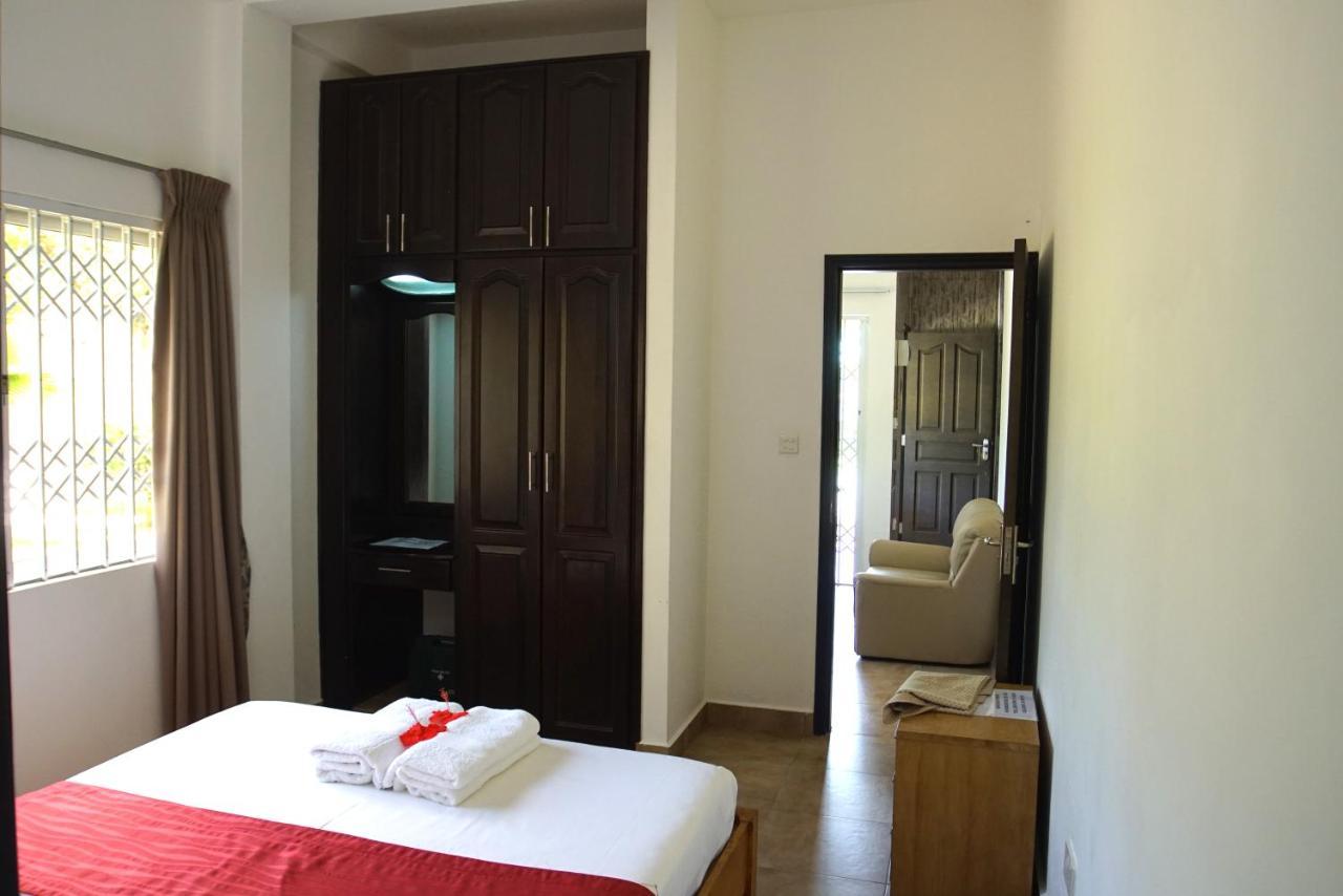 Zeph Self Catering Apartment Baie Lazare  Ngoại thất bức ảnh